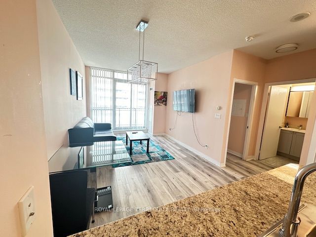 home for sale on 3301-4070 Confederation Pkwy E