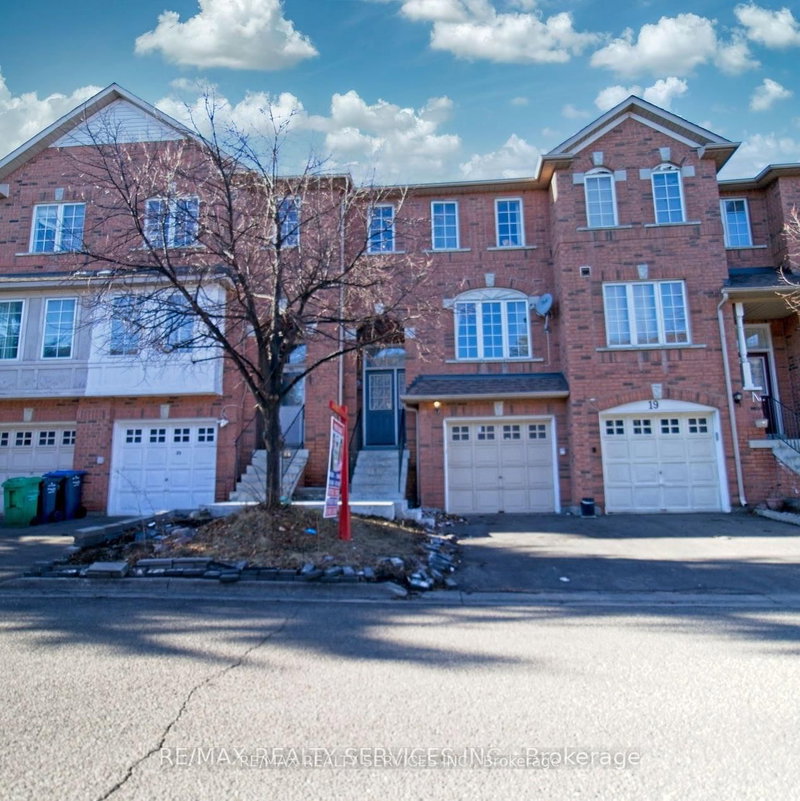 21 - 170 Havelock Dr, Brampton, L6W 4T3 | Image 2
