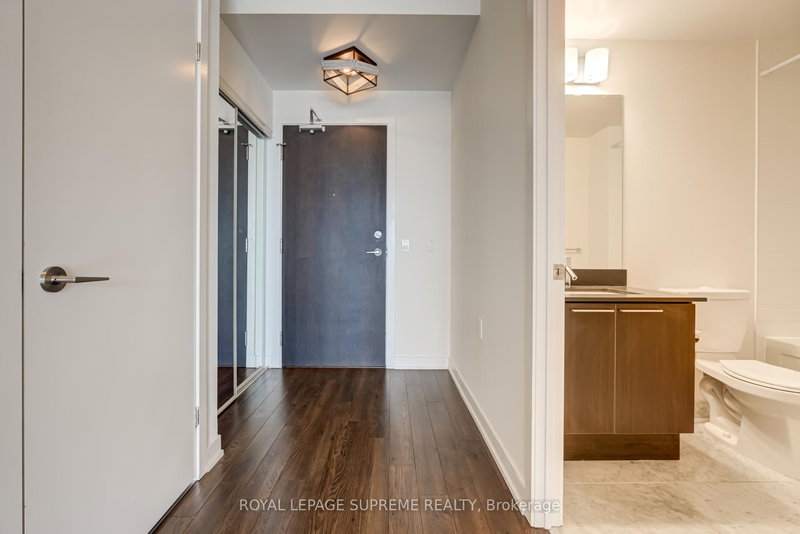 2008 - 10 Park Lawn Rd, Toronto, M8V 0H9 | Image 3