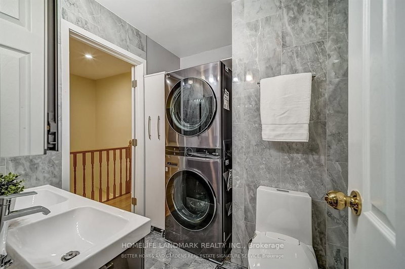 63 Chalfield Lane, Mississauga, L4Z 1K8 | Image 3