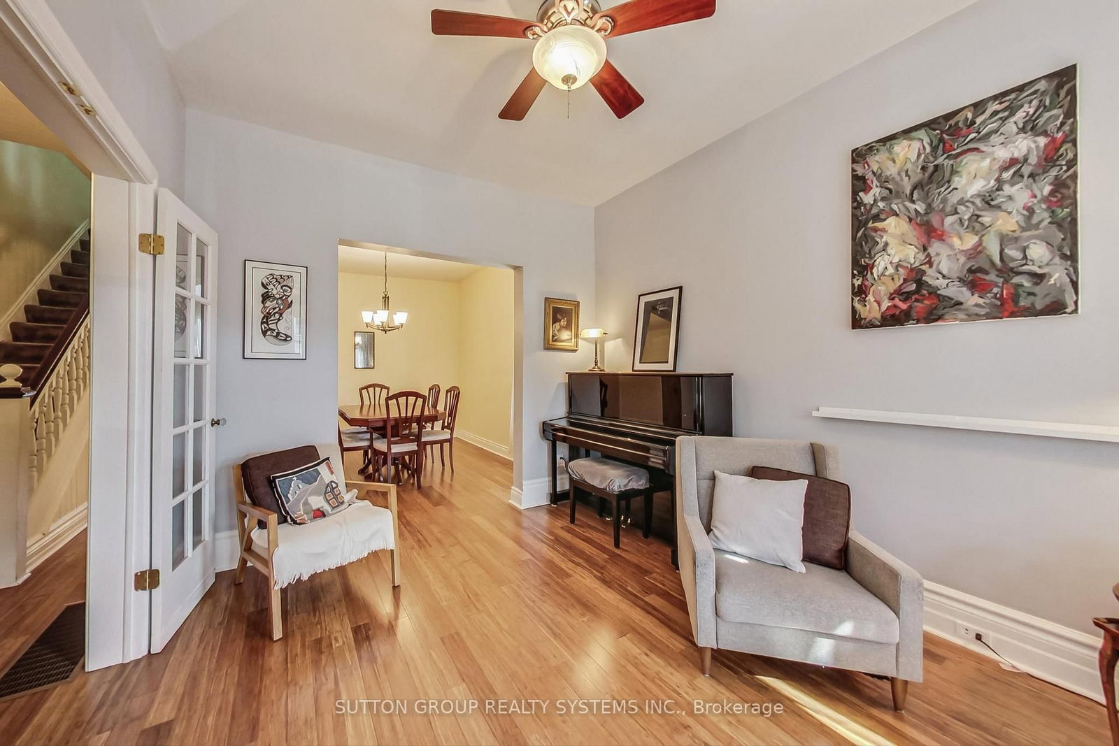 Listing Image 7
