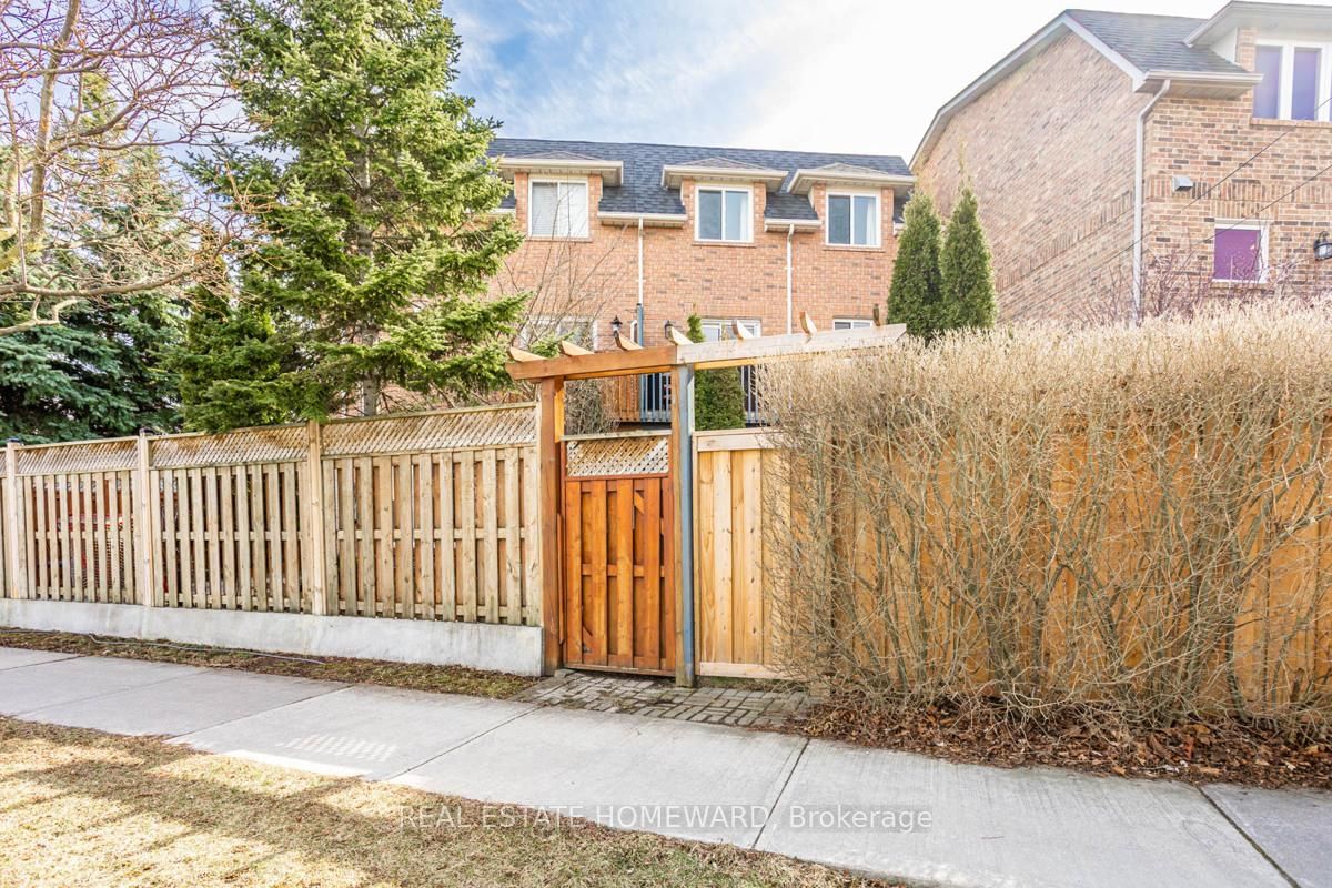 Listing Image 32