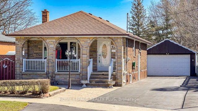 429 Lanor Avenue