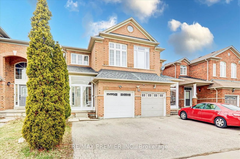 926 Ledbury Cres, Mississauga, L5V 2P8 | Image 3