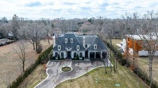 2280 Doulton Drive