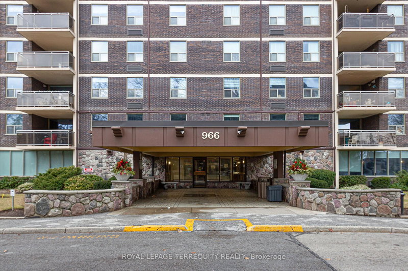 206 - 966 Inverhouse Dr, Mississauga, L5J 4B6 | Image 2