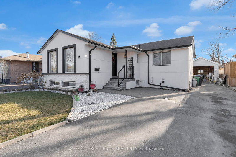 17 Coniston Ave  Brampton, L6X 2H3 | Image 2