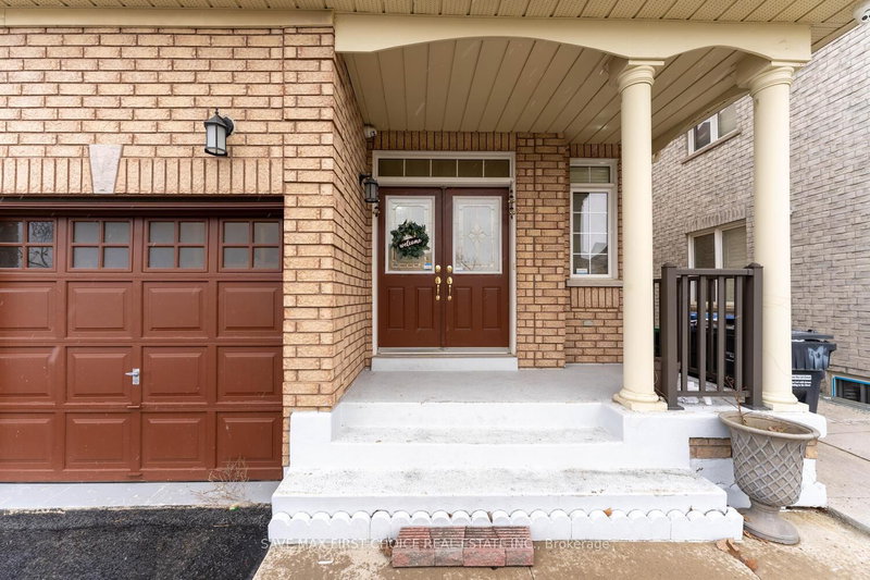 50 Severin St, Brampton, L6R 0P3 | Image 3