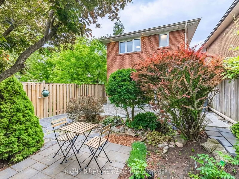 home for sale on 1027 Caven Street