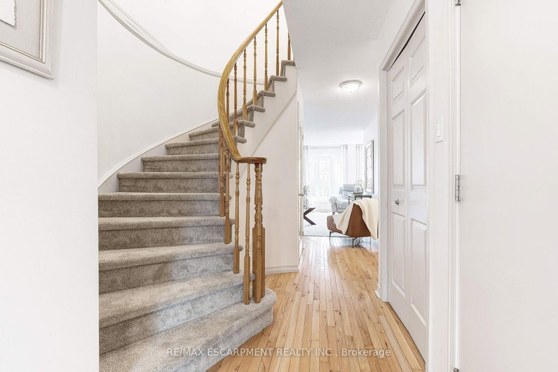 7 - 3115 New St, Burlington, L7N 3T4 | Image 3