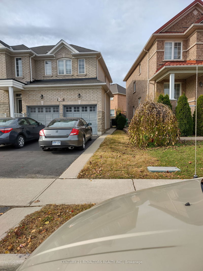 home for lease on 108 Earlsbridge Boulevard