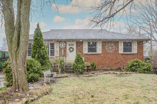 1258 Princeton Crescent