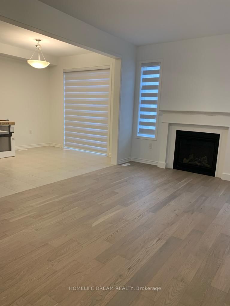 Listing Image 27