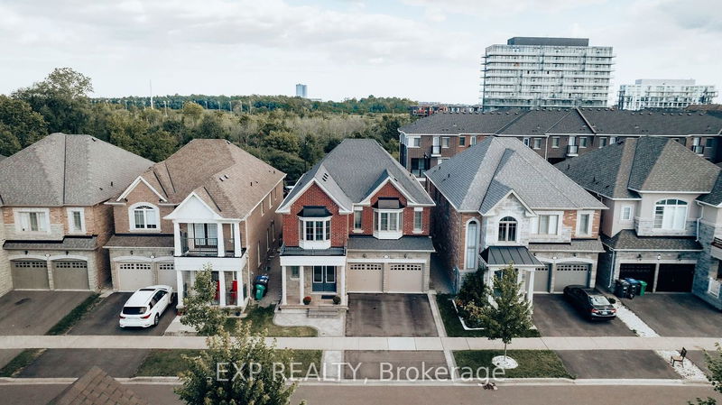 home for lease on 50 Kempsford Crescent