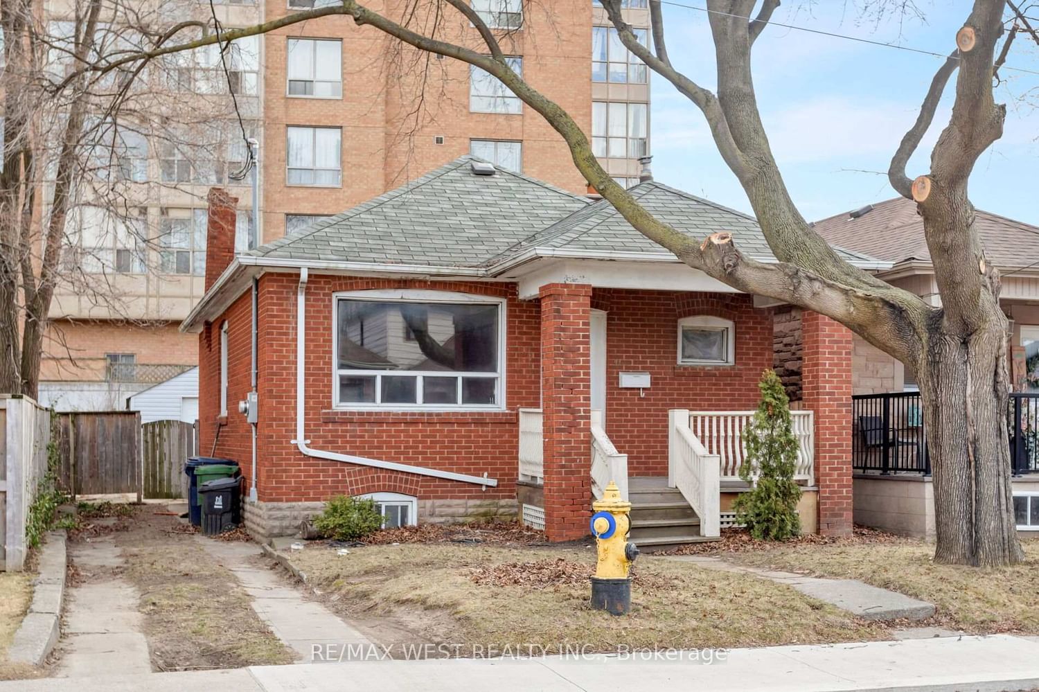 Listing Image 2