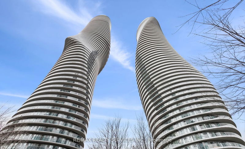 home for lease on 607-60 Absolute Avenue