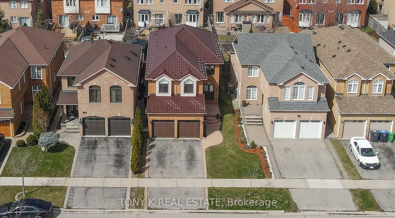 3339 Cactus Gate, Mississauga, L5N 8A5 | Image 3