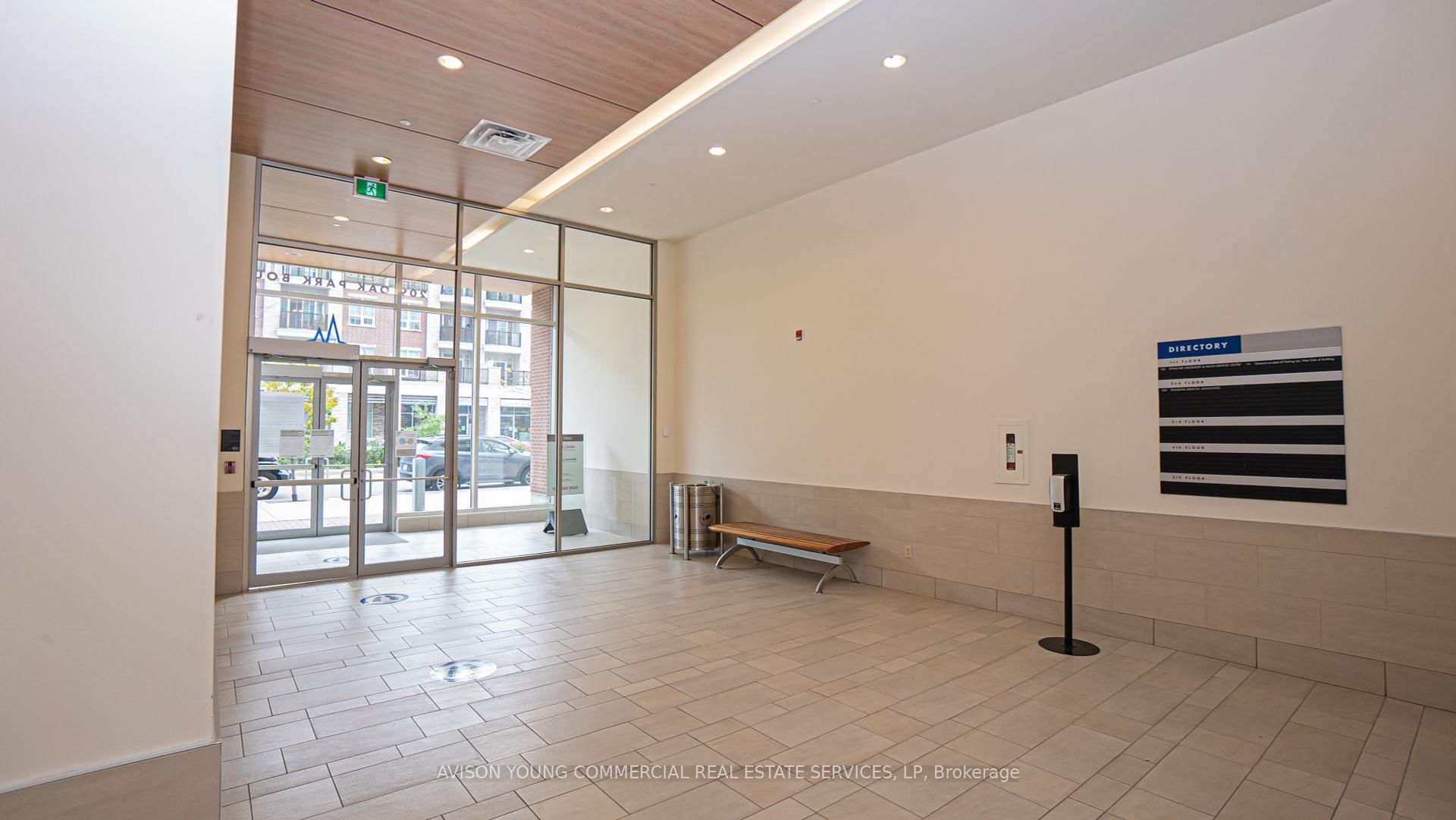 209 Oak Park Boulevard, Unit 400