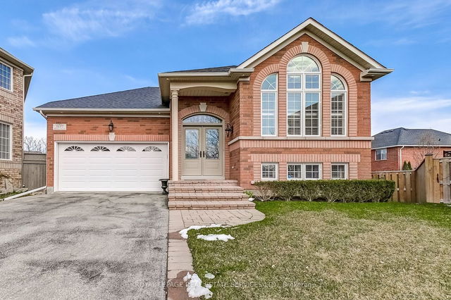 3057 Portree Crescent