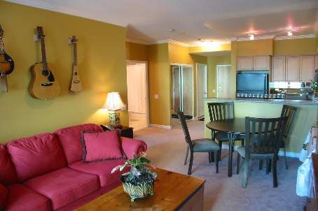 303 - 5 Marine Parade Dr, Toronto, M8V3X6 | Image 2