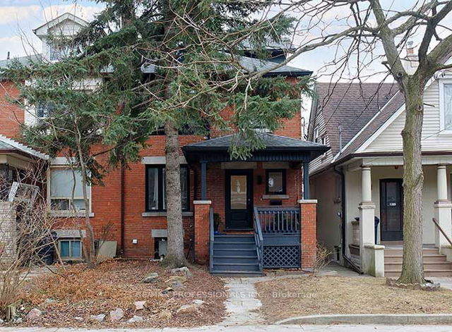 3rd Fl - 23 Radford Avenue