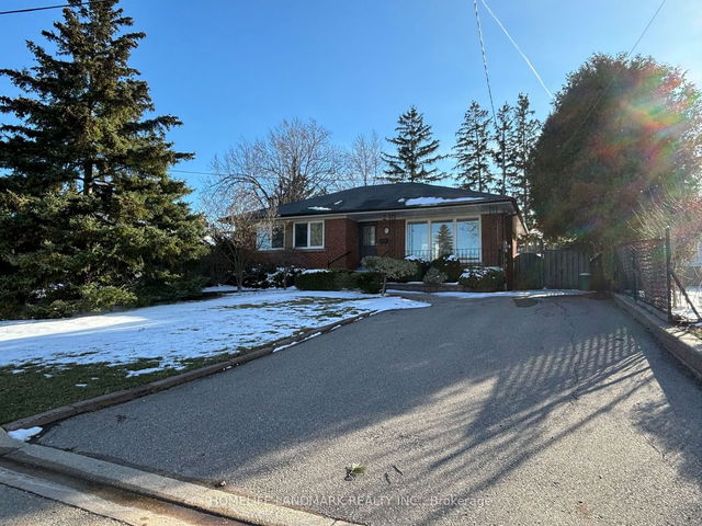 15 Alphonse Crescent