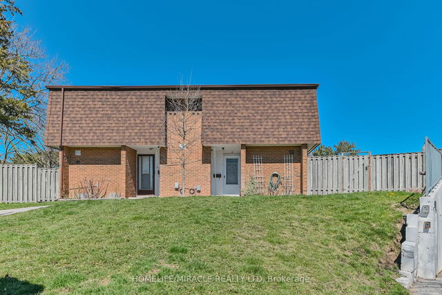 12 - 444 Silverstone Drive