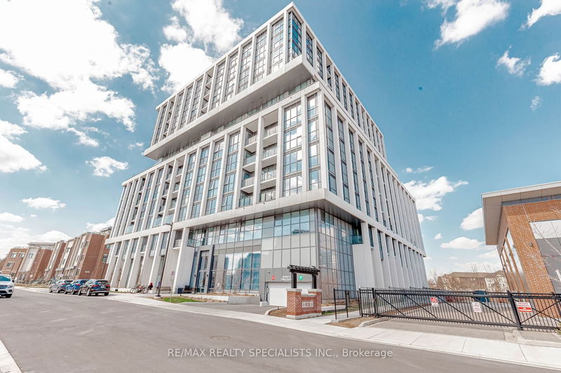home for lease on 301-1063 Douglas Mccurdy Comm