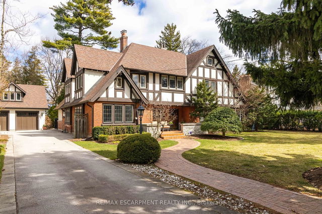 329 Douglas Avenue