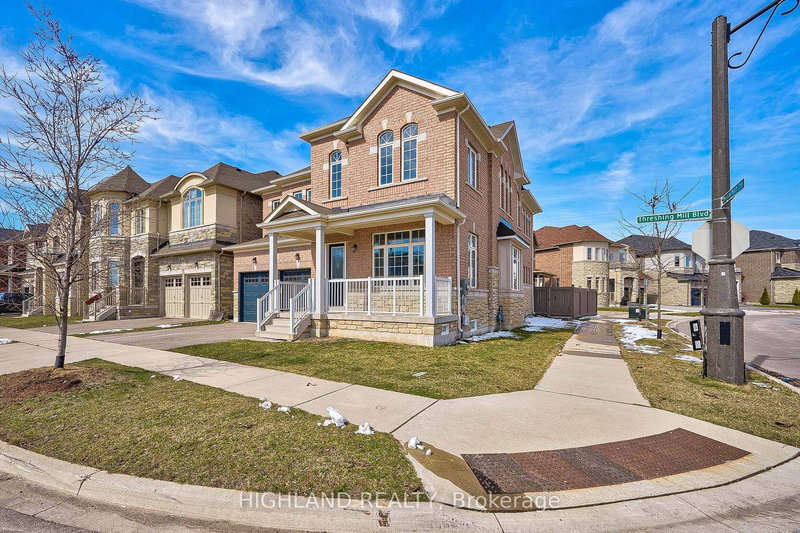 425 Threshing Mill Blvd, Oakville, L6H 0T4 | Image 2