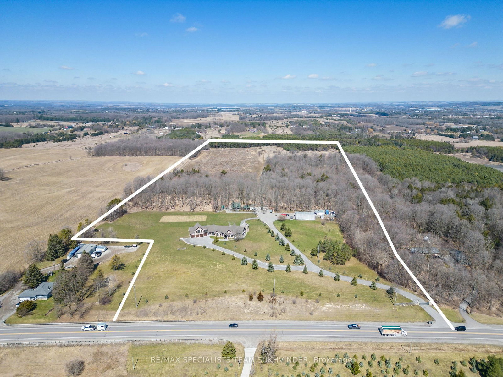 Listing Image 3