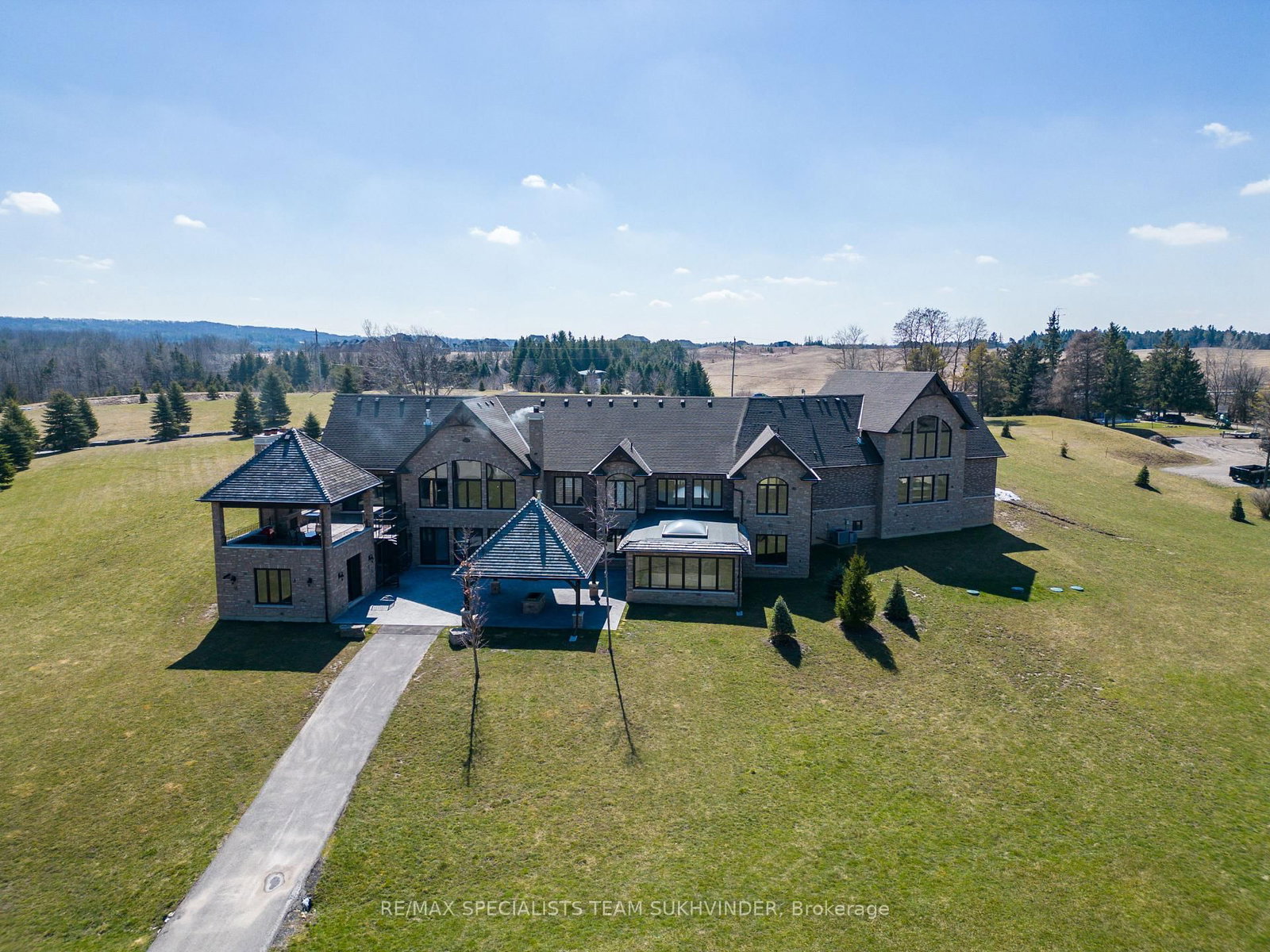 Listing Image 40