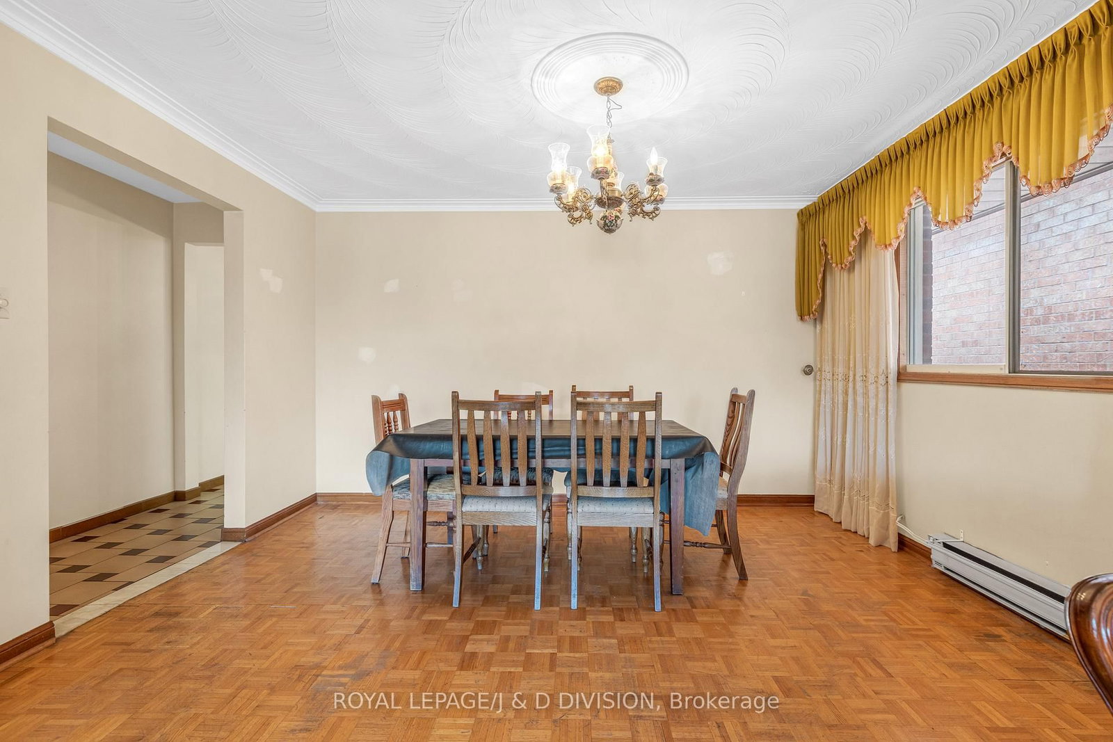 Listing Image 7
