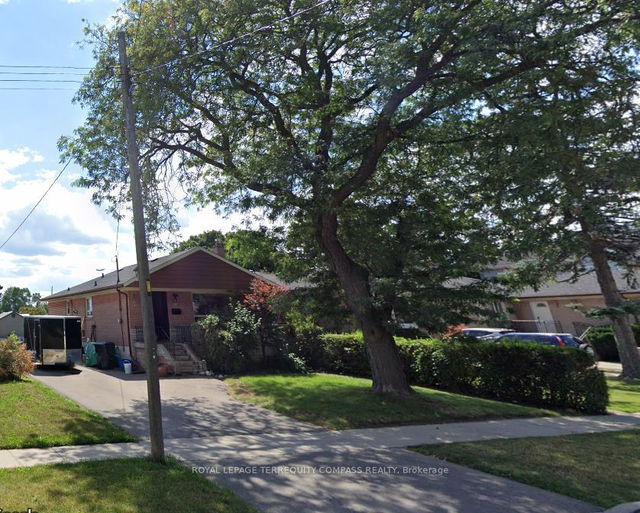 17 Dimplefield Place