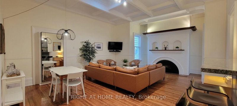 Blroom - 164 Trafalgar Rd, Oakville, L6J 3G6 | Image 3