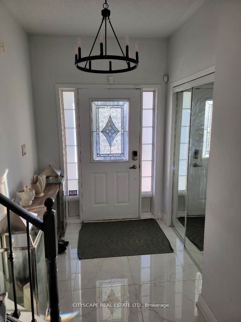 home for lease on 3225 Bruzan Crescent