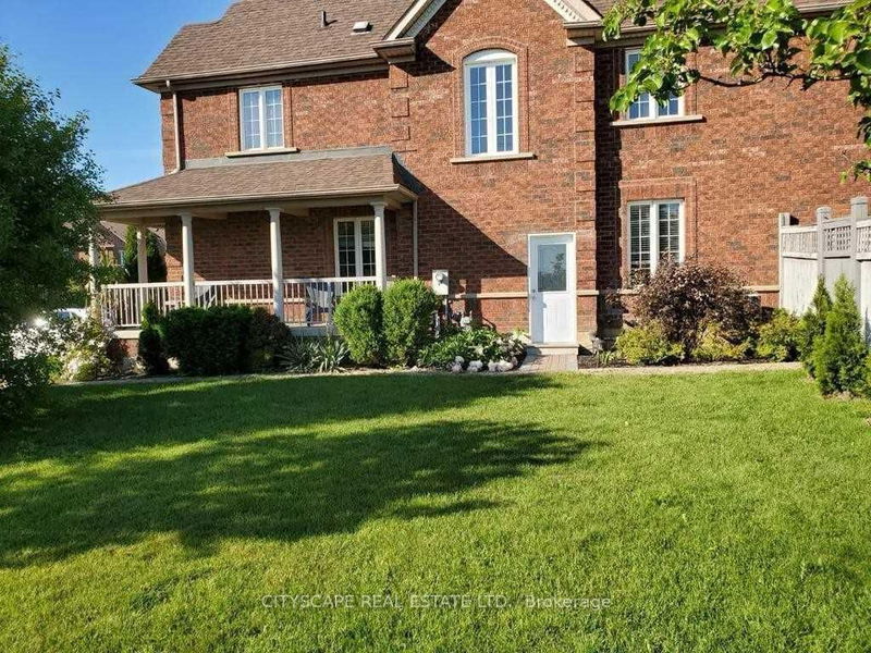 home for lease on Bsmt-3441 Covent Crescent