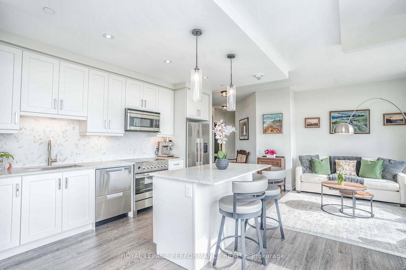 1706 - 15 Lynch St, Brampton, L6W 0C7 | Image 2