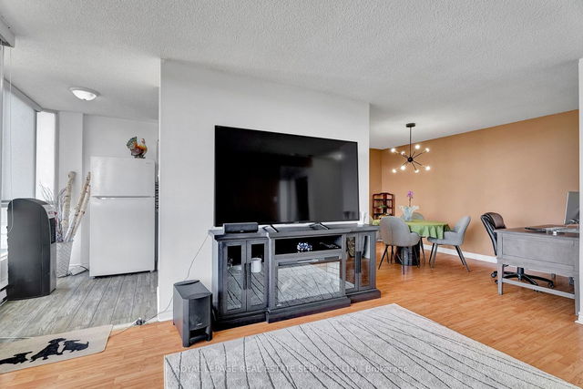 607 - 3077 Weston Road