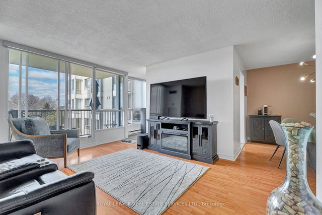 607 - 3077 Weston Road