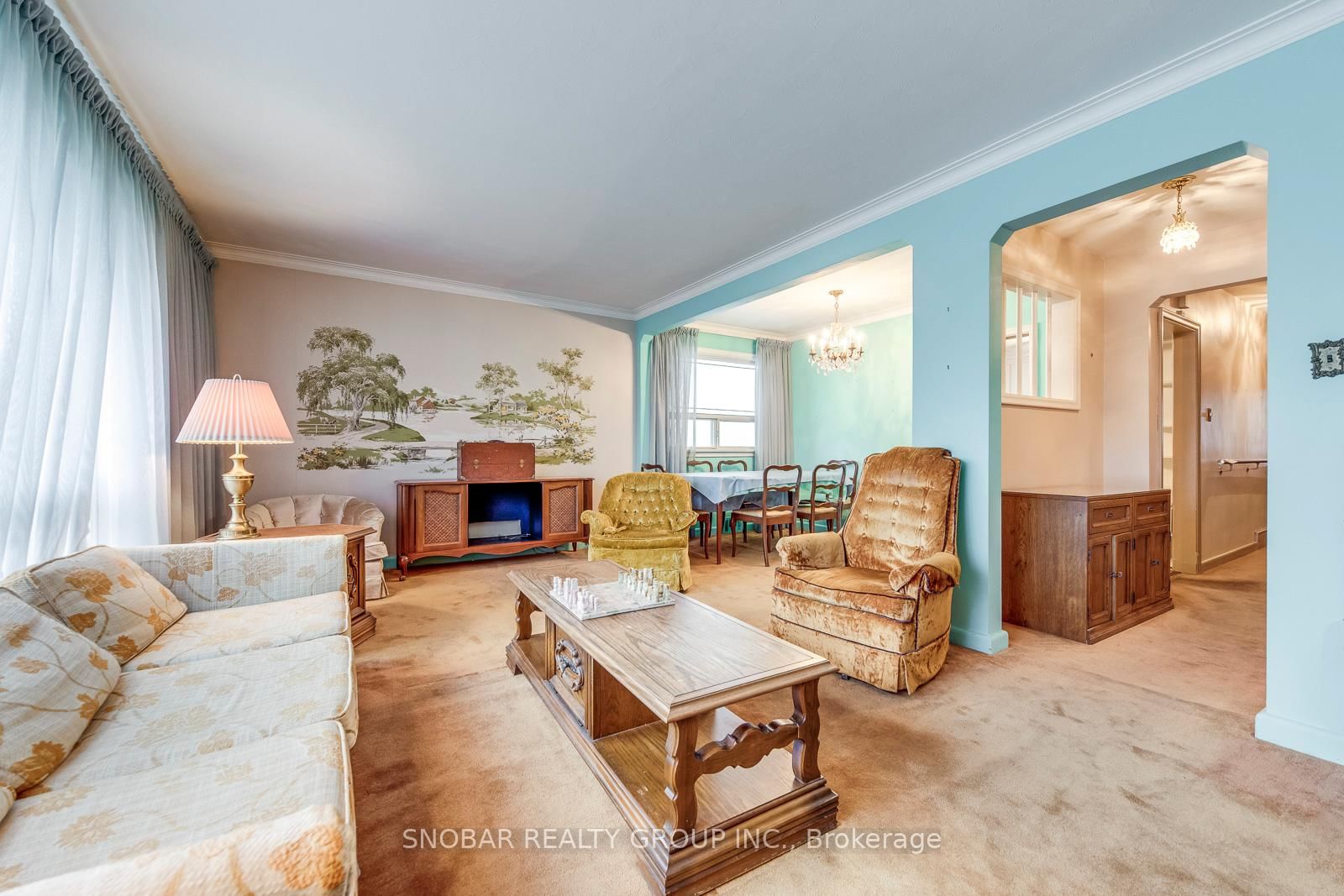 Listing Image 7