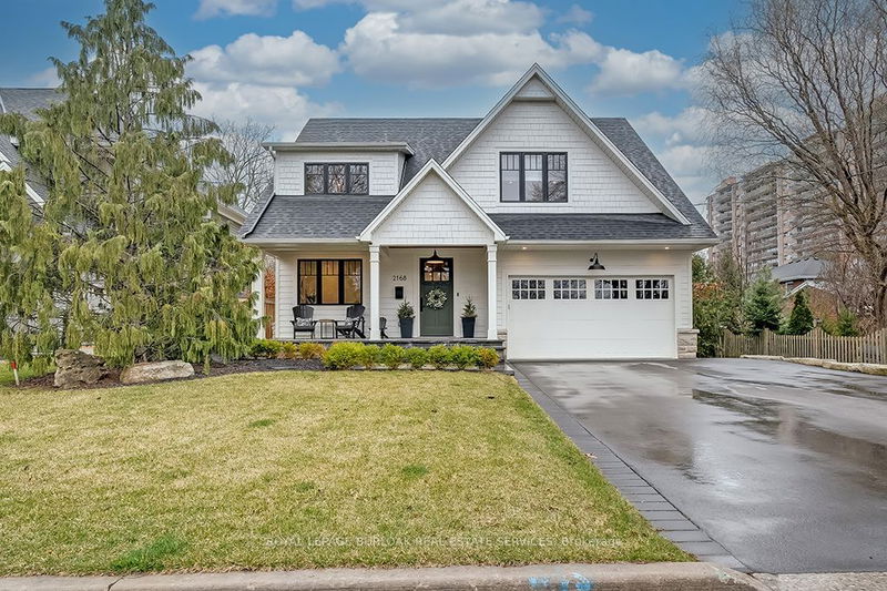 home for sale on 2168 Harris Crescent