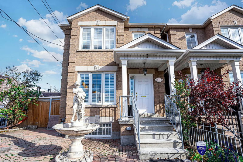 home for lease on 641 Caledonia Road