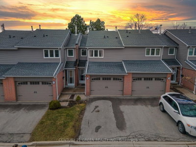Townhouse sold at 78-3125 Fifth Line, Mississauga, Ontario, L5L 3S8 - Erin Mills - MLS: W8206108