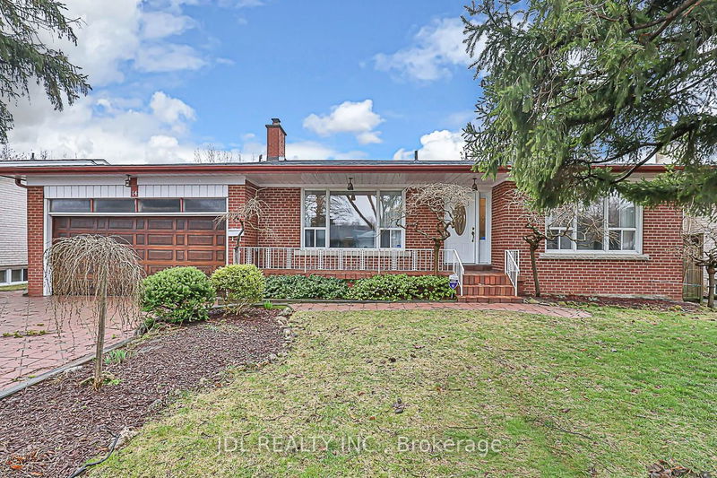 home for sale on 14 Shadetree Crescent