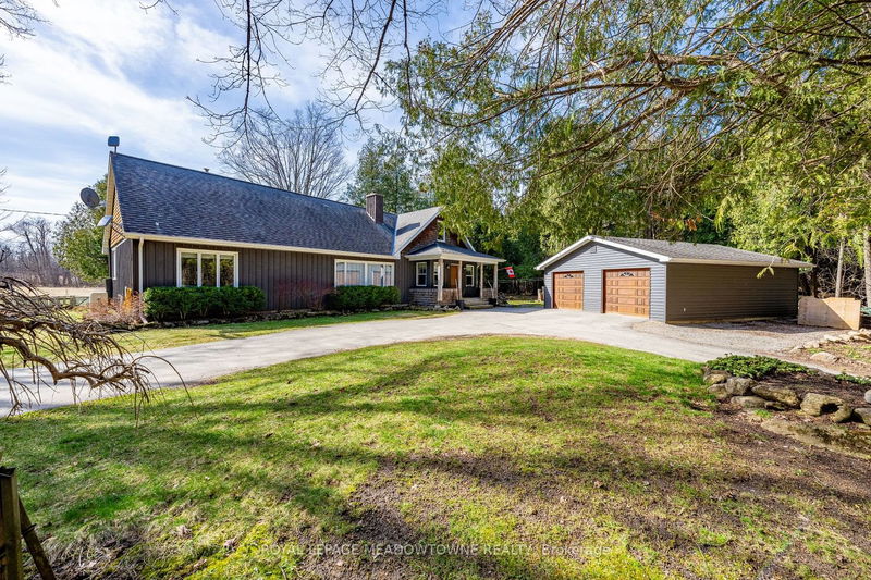 home for sale on 15180 Rockside Road