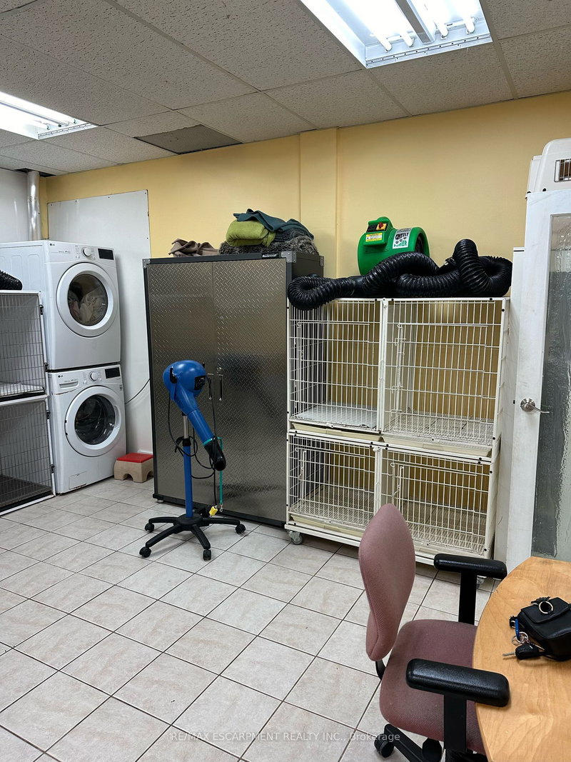 Room1