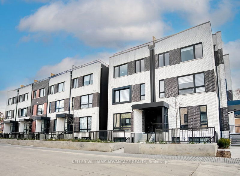 home for lease on Th17-40 Ed Clark Gdns
