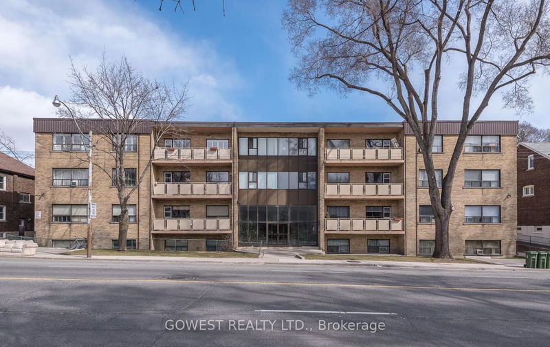 home for lease on 206-205 Keele Street