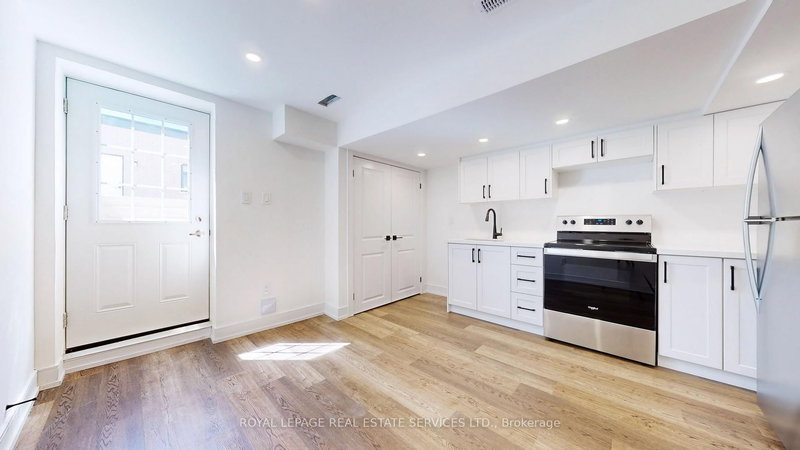 Lower - 208 Mcroberts Ave, Toronto, M6E 4S8 | Image 2